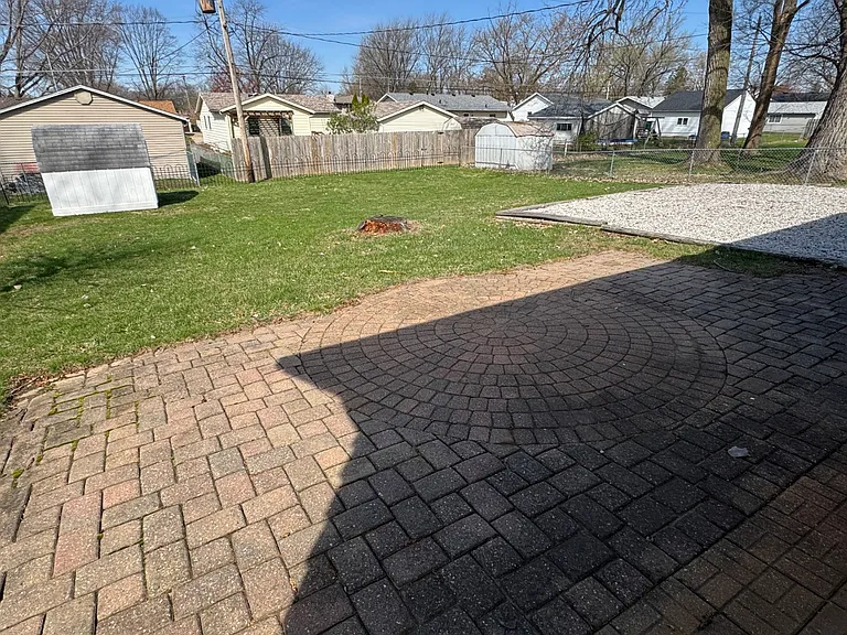 2319 Pinehurst Dr — Photo 26
