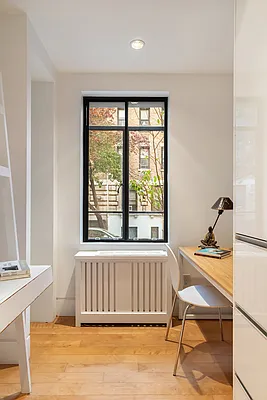 Sold by Compass | media 10