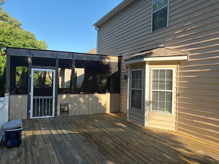 5517 Seafarer Ct — Photo 32