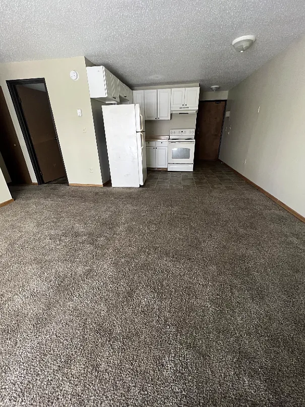 Daybreak Place — Photo 4