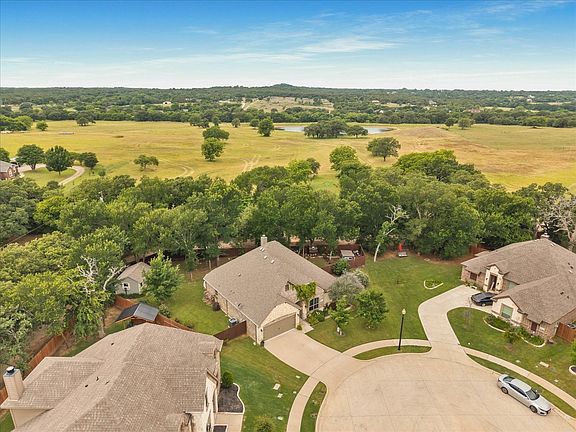 2nd image of 1029 Whitetail Ct