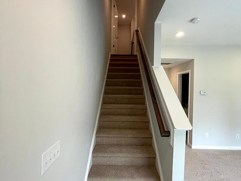 1036 Commack Dr — Photo 18