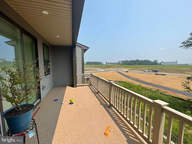 22256 Cornerstone Crossing Ter — Photo 13