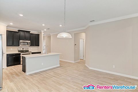 2nd image of 4064 Arbor Mill Cir