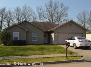 4104 Hidden Creek Ct, Columbia, MO 65202