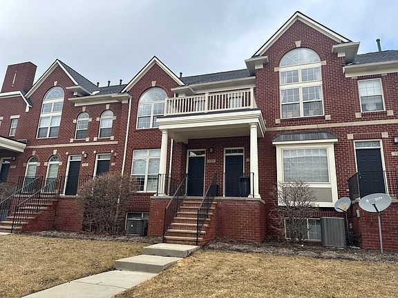2nd image of 3181 Newbury Pl
