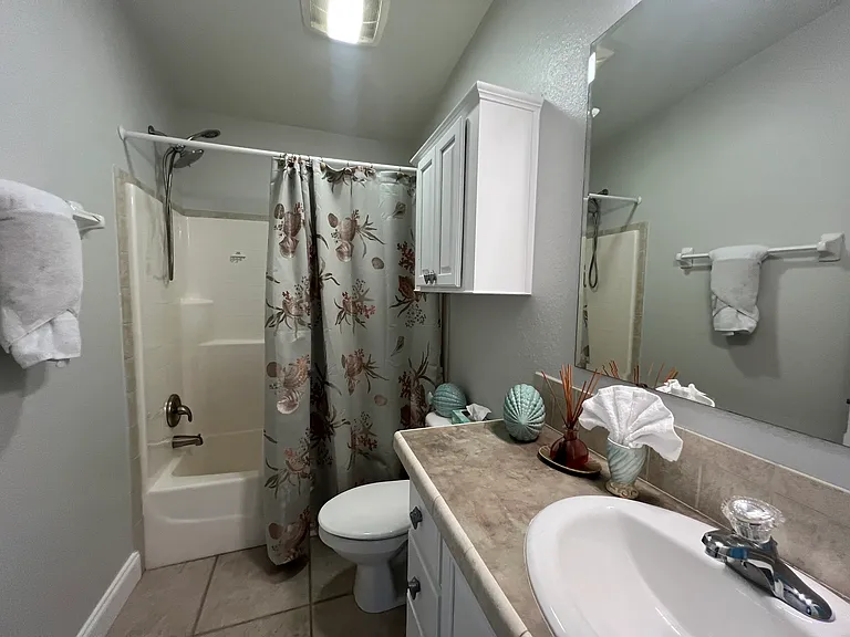 218 Lower Matecumbe Rd — Photo 16