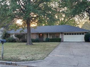 10114 Cambridge Pl, Fort Smith, AR 72903