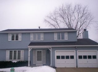 5613 Streamside Dr, Indianapolis, IN 46278