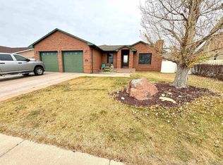 1517 Hackney Dr, Laramie, WY 82070