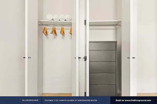 Rented by The Blueground | media 46