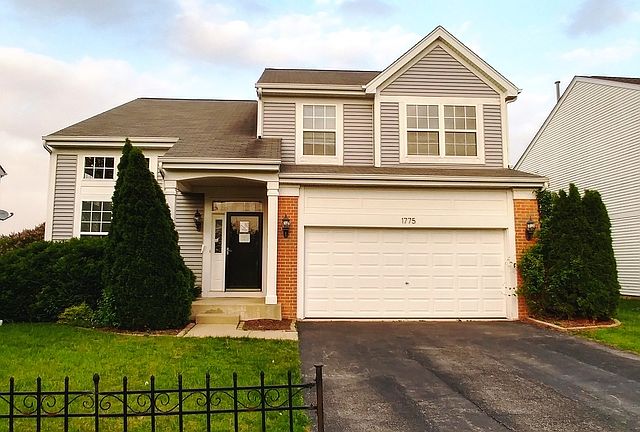 1st image of 1775 Arlington Ln