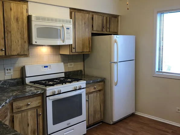 1362 E Ports O Call Dr APT 2N, Palatine, IL 60074