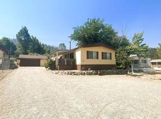 124 Pioneer Pl, Bodfish, CA 93205