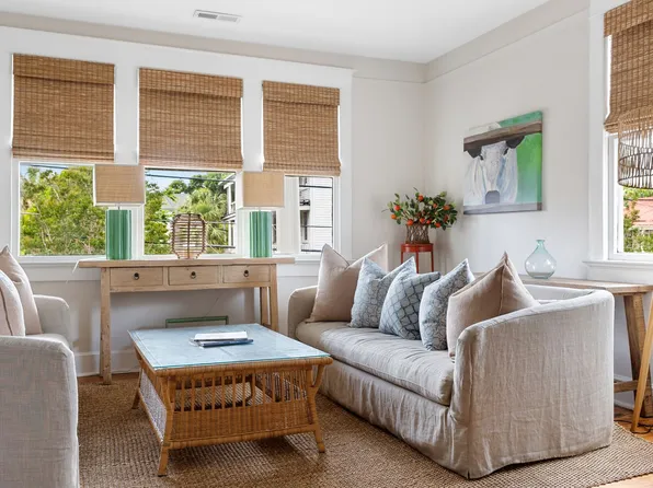 230 Rutledge Ave APT B, Charleston, SC 29403