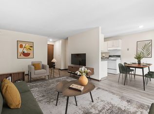 Como Park Apartments, Saint Paul, MN 55108