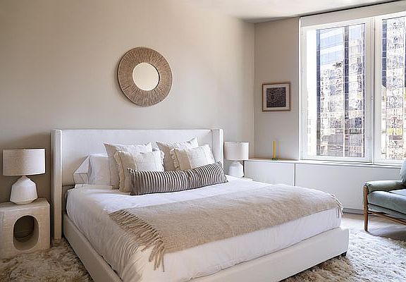5th image of 1 W 60th St #19D