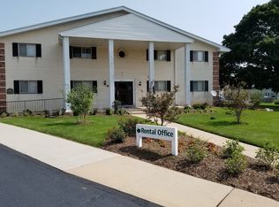Halsted Park Apartments and Townhomes, Rockford, IL 61101