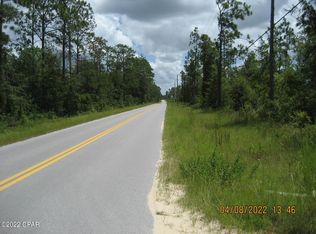 17714 Foster Rd, Fountain, FL 32438