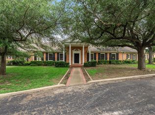 7110 Fish Pond Rd, Waco, TX 76710