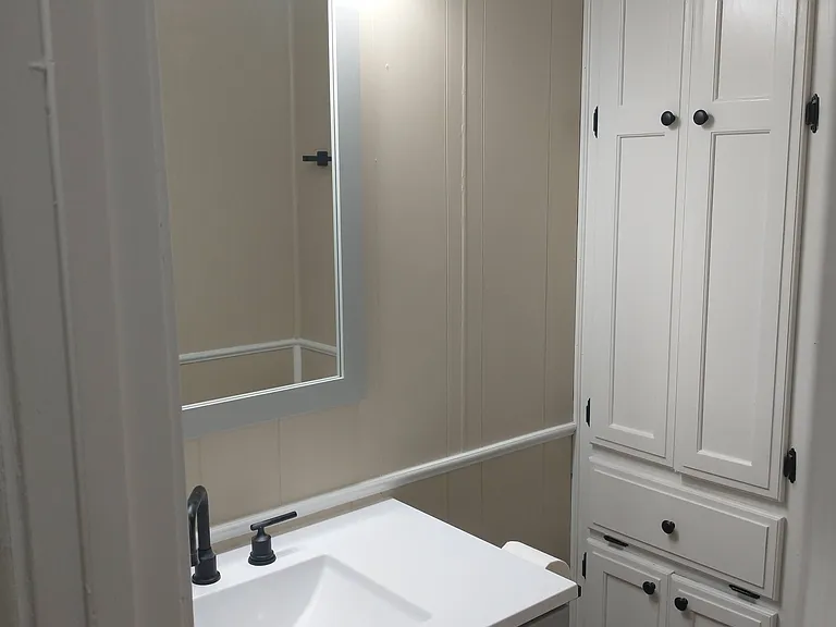 120 Oregon St — Photo 10