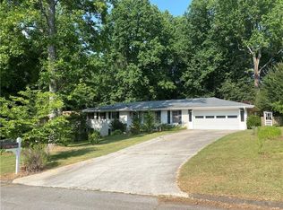 7220 Ray Rd, Lithia Springs, GA 30122