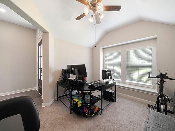 5th image of 9202 Secretariat Ln