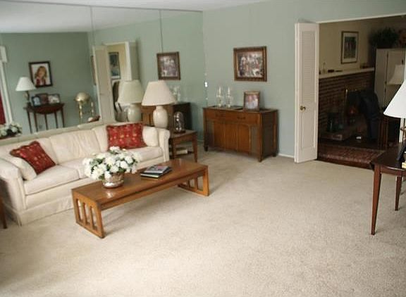 4th image of 632 Packford Dr