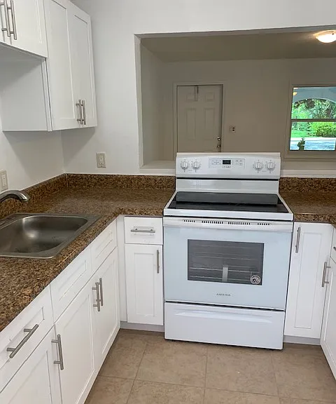 5891 SW 62nd St — Photo 7