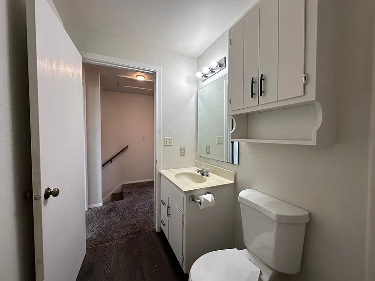 1186 Scheuring Rd — Photo 18