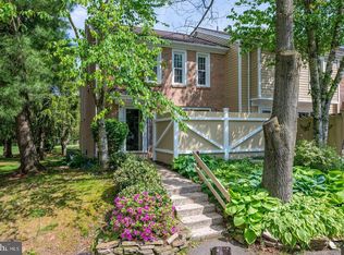 29 Medinah Dr, Reading, PA 19607
