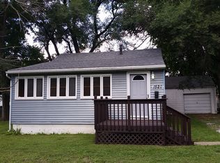 1520 W Kenwood Ct, Decatur, IL 62526