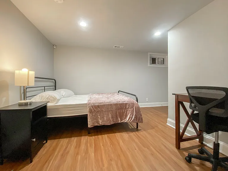 Room 5