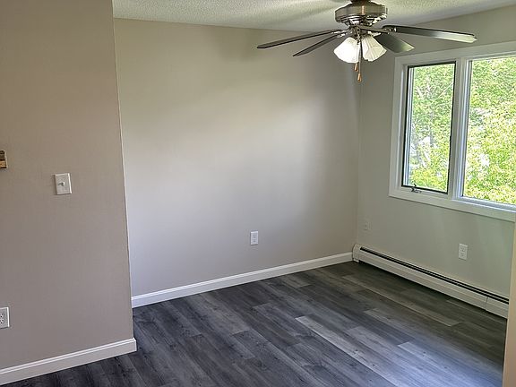 2nd image of 48 Hemlock St #4