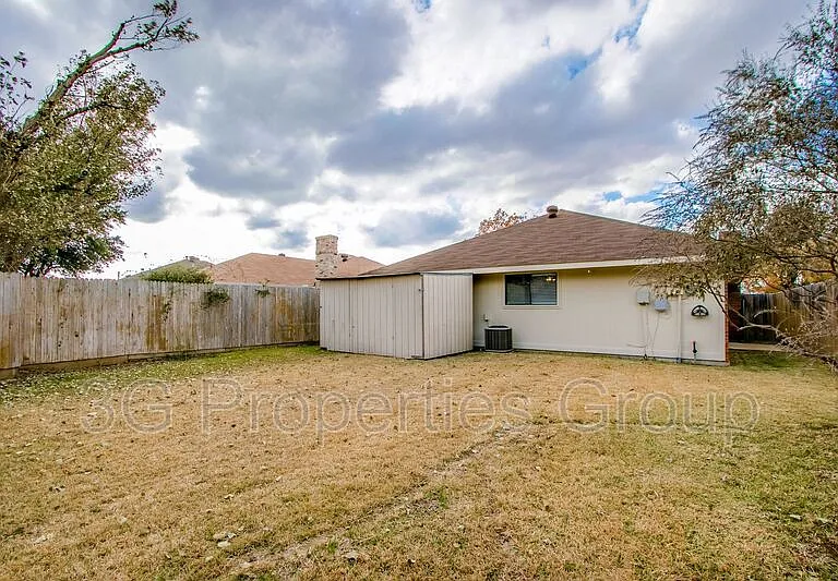 3712 Roussillon Dr — Photo 28