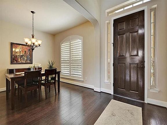 5th image of 15402 Joseph Dr
