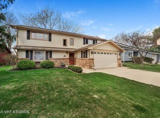 116 S Parkside Ave, Glen Ellyn, IL 60137