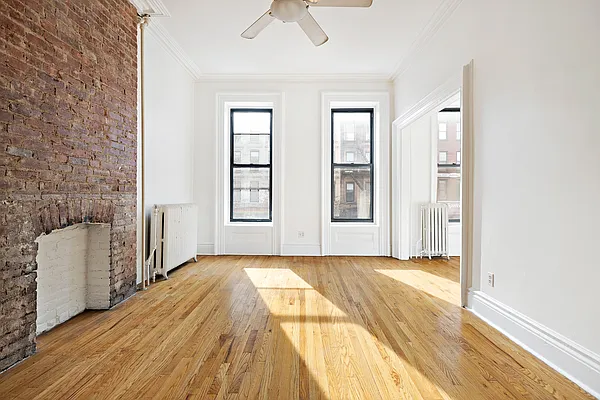 Rented by Douglas Elliman | media 7