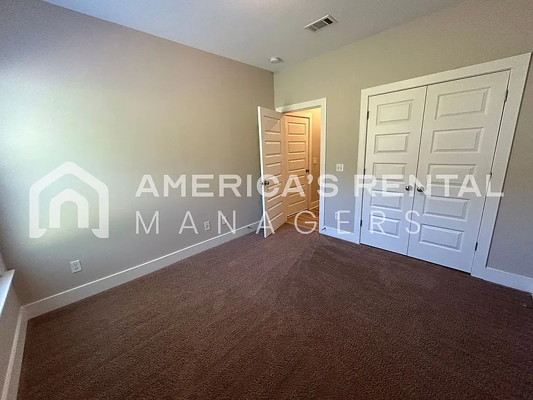 15597 Crimson Ridge Cir — Photo 19