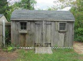 81 Leewood St, Manchester, NH 03103