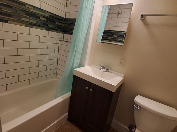 4th image of 519 E Buffalo St APT 7
