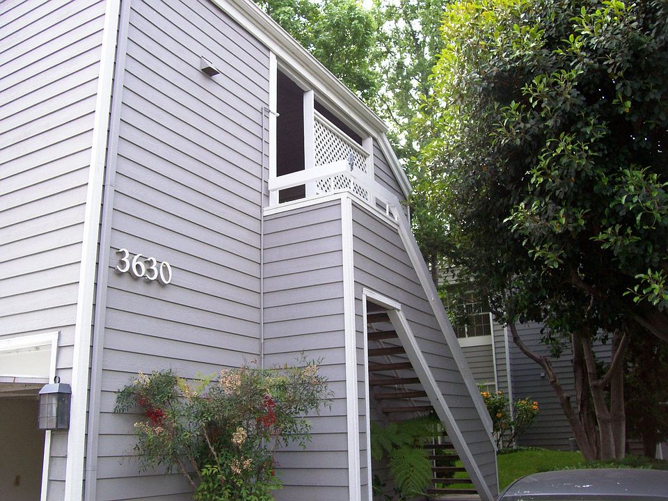 Private entrance
