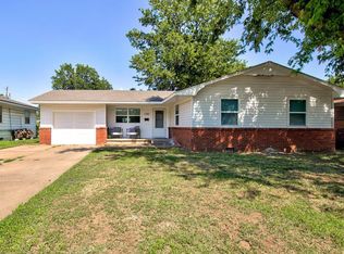 1201 N 14th St, Enid, OK 73701