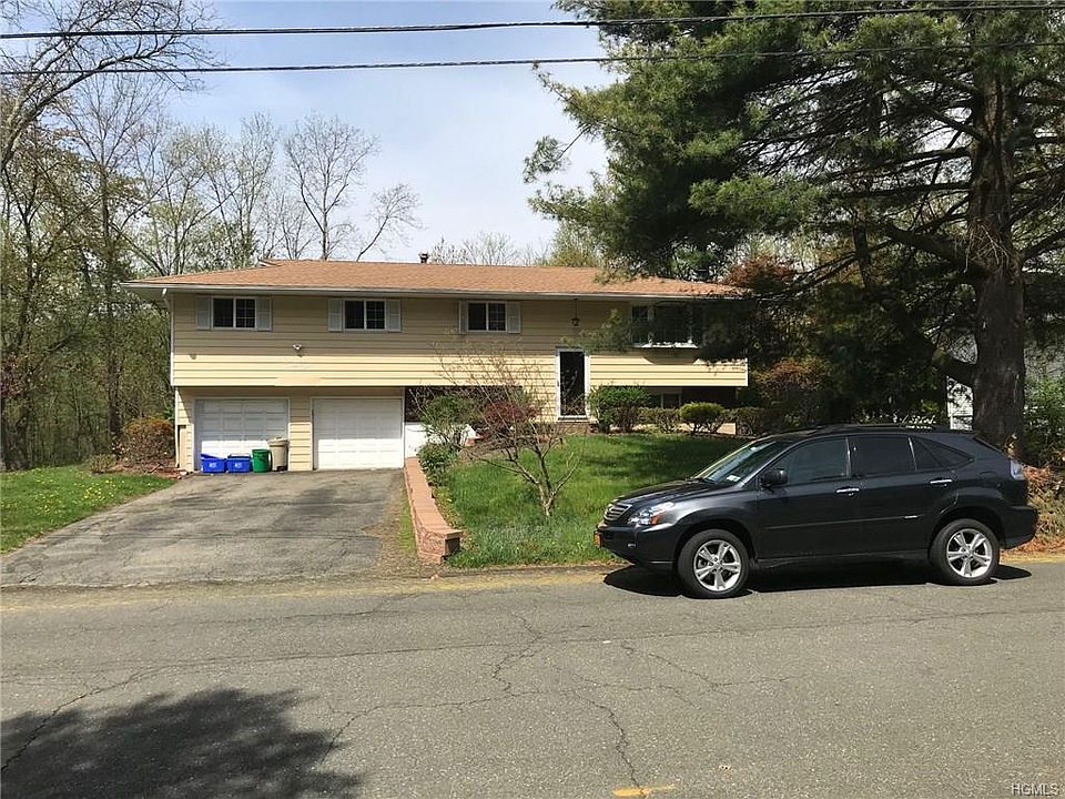 2nd image of 29 Birchwood Ter