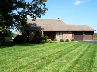 326 Pine St, Berea, KY 40403