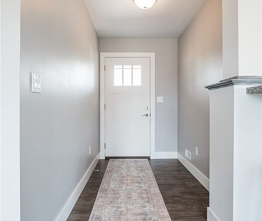 5th image of 1102 Pine Meadows Drive