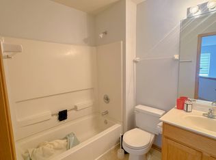 2405 Cactus Ct, Plainfield, IL 60586