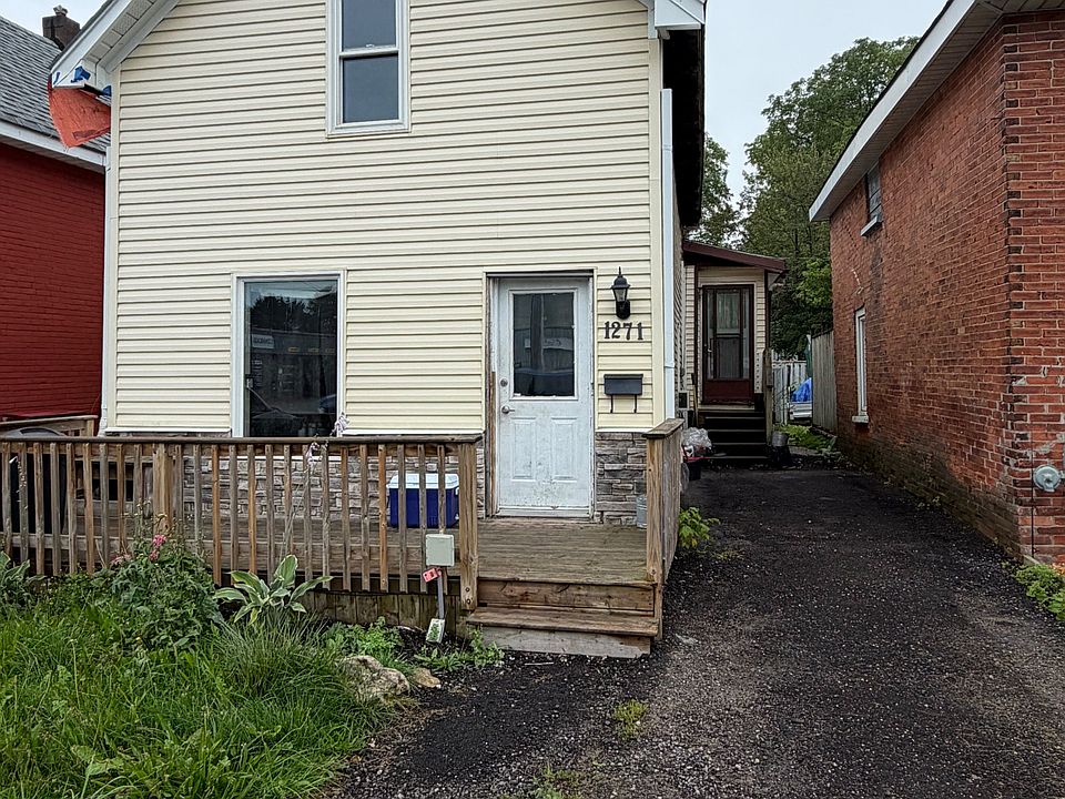 1st image of 1271 2nd Ave E