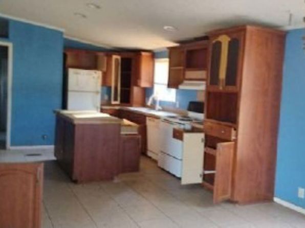 4400 Appletree Ct, Granbury, TX 76048