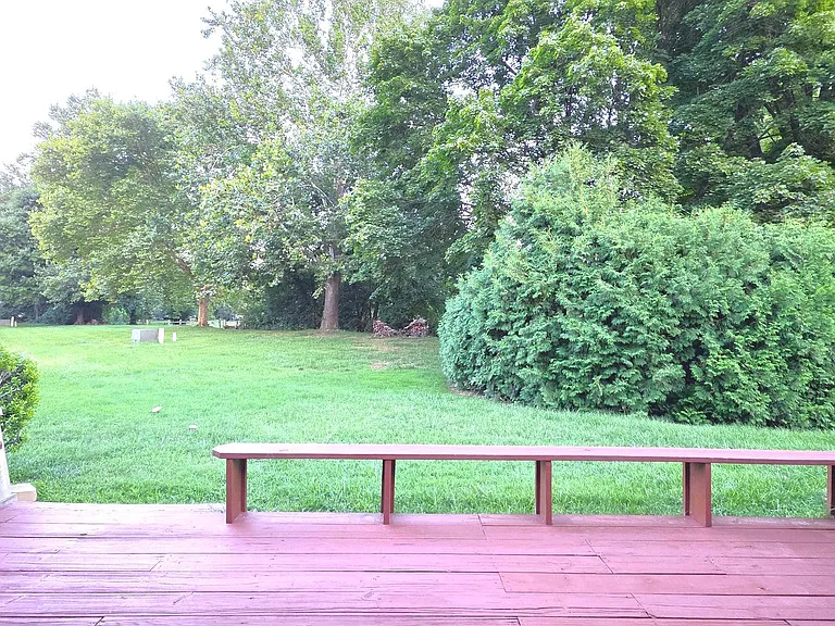 25 Village Dr — Photo 20